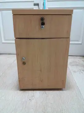 DIJUAL BUFFET LACI KERJA (2 LACI + RODA)