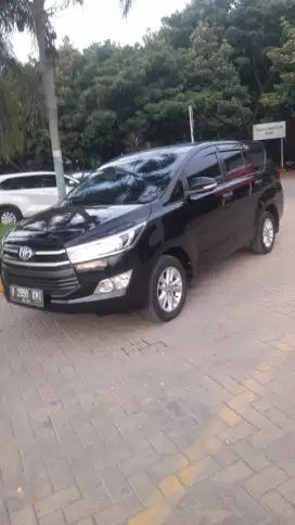 Dijual Kijang innova tipe G . 2.0 Bensin tahun 2016 warna Hitam