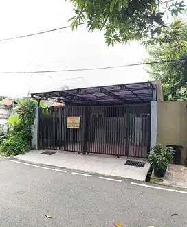 Rumah Cck Kost di Jl Wijaya Kusuma II Pd Labu Cilandak Jakarta Selatan