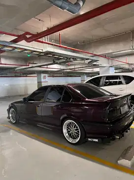 BMW 318i 1997 Bensin