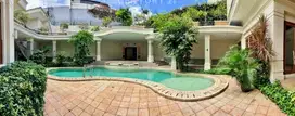 Dijual Rumah mewah Pondok Indah ada swimming pool