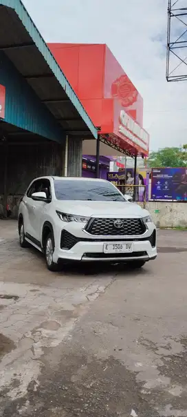 Toyota Kijang Innova 2023 Bensin
