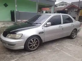 Lancer cedia glxi 2003 1.6 MT
