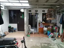 Di jual kontrakan 2 pintu