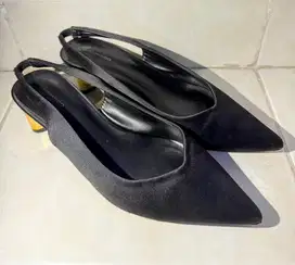 Heels Urban & Co Size 37 ORIGINAL 100%