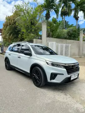 Honda BRV prestige thn 2022 sansing matic.