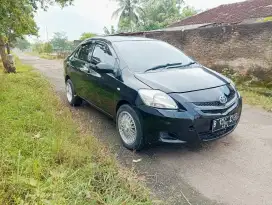 Vios limo 2010 hitam mulus
