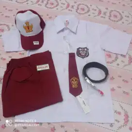 Seragam Sekolah Dasar Like New Lengkap Siap Pakai