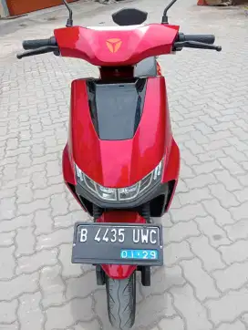 Dijual Motor Listrik Yadea T9 Tahun Pemakaian 2024