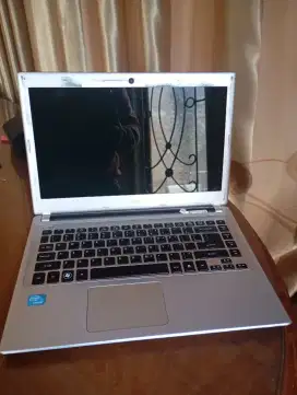 Laptop Acer Slim V5-431 Ram 4GB