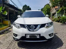 NISSAN XTRAIL X-TRAIL 2.5 AT 2017 PUTIH