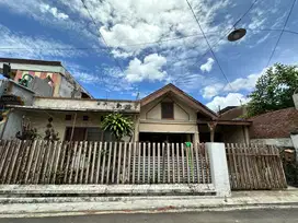Dijual Rumah di Jember BU
