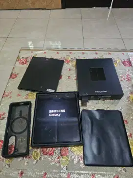 Samsung  Z fold 5 256gb sein