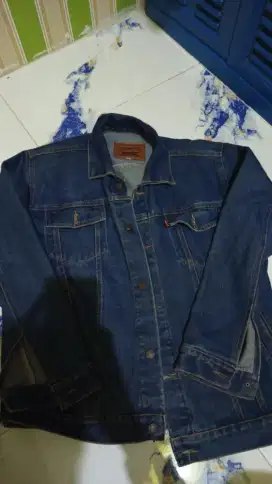 Preloved jaket Levis