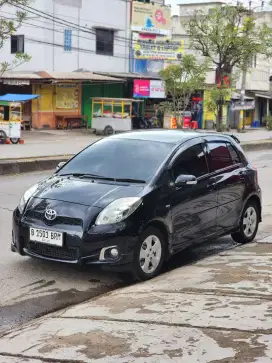 TOYOTA YARIS 1.5 S AT 2013