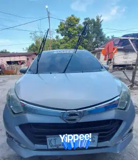 MOBIL DAIHATSU SIGRA 1.2 cc tipe R 2018
