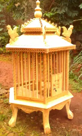 Kandang sangkar burung ayam bekisar produk Jepara