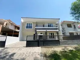 Rumah Baru Gress Villa Royal Pakuwon City