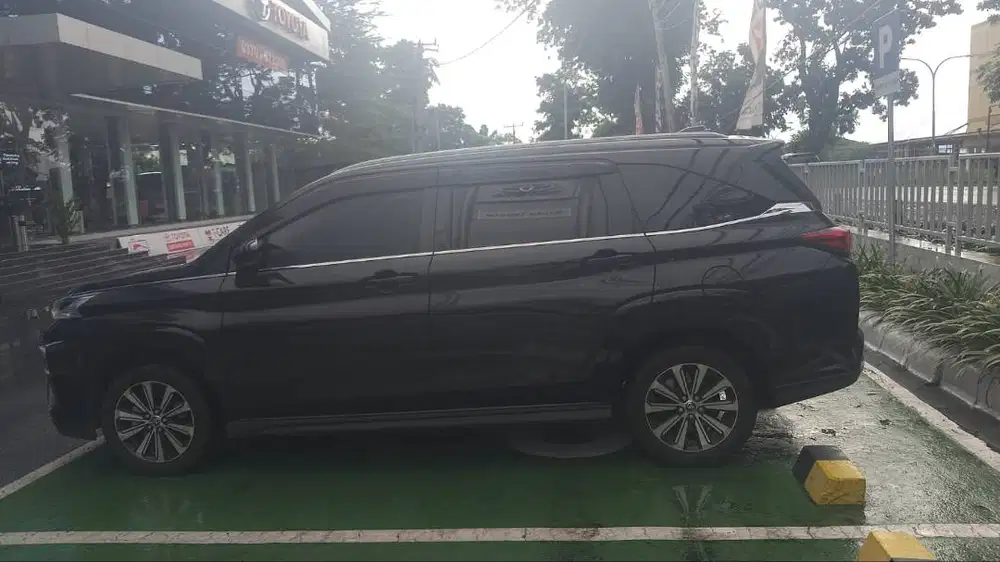 Jual Veloz 2024 Masih Mulus