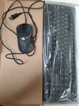 KYBOARD LOGITECH DAN MOUSE X7