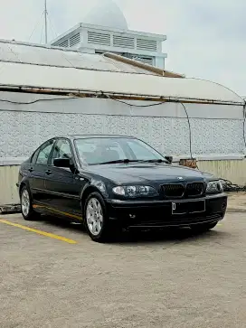 BMW 318I E46 LOW KM!