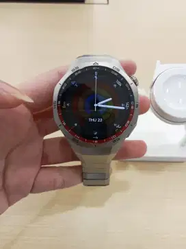 Huawei watch GT 5 pro titanium