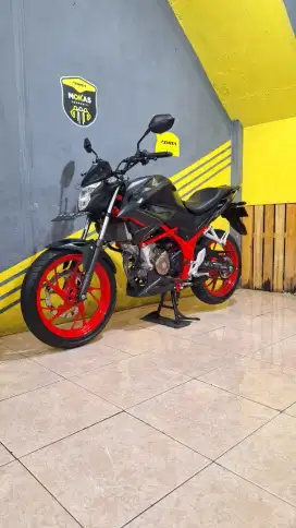 HONDA CB 150R 2021 SE RANGKA MERAH SURAT LENGKAP HIDUP AMAN