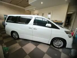 Dijual Vellfire Z tahun2012 Antique