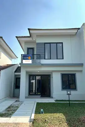 Dijual rumah Kota Wisata cibubur, like new, siap huni, cluster depan.