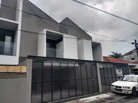 1 Unit Rumah For Sale di Turangga Buahbatu dkt Sailendro SMAN 8