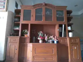 Furniture jati, antik dan kokoh