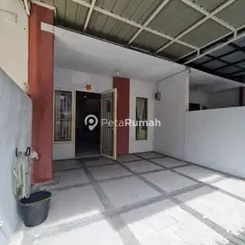 DIJUAL TOWNHOUSE KOMPLEK CENDRAWASIH TOWNHOUSE (Indra & Hendy)