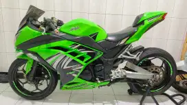 Kawasaki ninja250 fi  mulusss spesial edition
