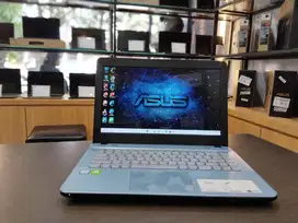 ASUS X441U	INTEL CORE I5-8250U/RAM 8GB/SSD 256GB/VGA NVIDIA MX110 2GB