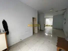 Dijual Rumah Siap Huni di Komplek Atria Residence Jalan Setia Budi