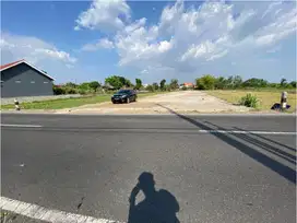 400 Meter Jl Godean Km 8, Kavling di Tepi Jl Utama Sidokarto