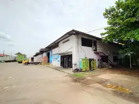 Dijual Cepat 2 Gudang Dan Kantor 2 Lantai dekat Pelabuhan
