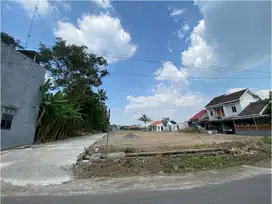 Dekat SD Budi Mulia 2 Panjen, Lingkungan Nasionalis, Premium