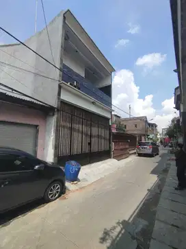 Di jual 1 bidang tanah dengan total luas 123 m2 berikut bangunan