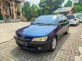 Peugeot 306 ST 1999 Plat W gatot mobil bekas sekoto kediri