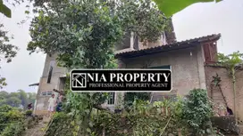 Dijual Kebun Bonus Bangunan 2 Lantai Lokasi Warung Menteng Cijeruk