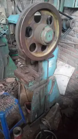 Mesin pon 6 ton