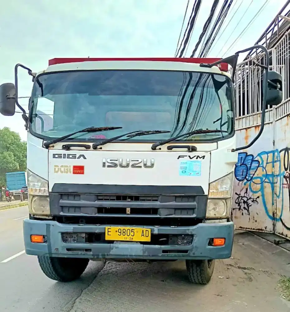Isuzu Giga FVM34THP 285ps Bak Tronton 2014 #Truk Tronton