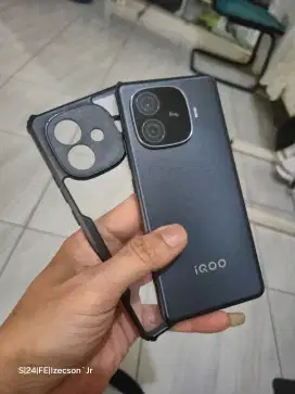 IQOO Z9 5G 8/256 Unit Only, Snap 7 Gen 3, 95% Like New, No Minus