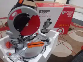Mesin potong kondisi baru