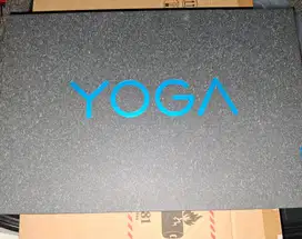 Lenovo Yoga S740-14IIL (Intel Core i7 Gen 10)