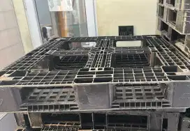 PALET BEKAS PERUSAHAAN