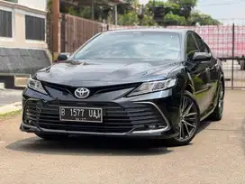 DP 5 JUTA. CAMRY V AT 2022 HITAM. SEDAN MEWAH BERKUALITAS