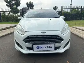 TDP Rendah Ford Fiesta 1.0 EcoBoost S AT 2015 Putih C6DKA