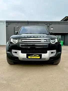 LandRover Defender P400 nik 2023